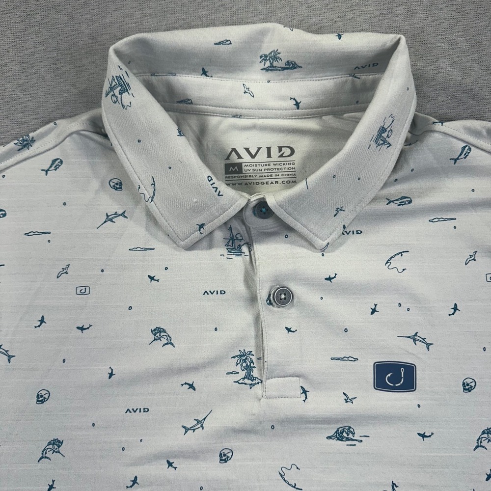 AVID Performance Polo Shirt Mens M Gray Nautical Fish Print Shark‎ UV Protection